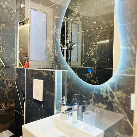 Luxurious - Self Check-in *