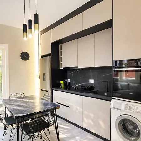 Luxurious - Self Check-in Apartament