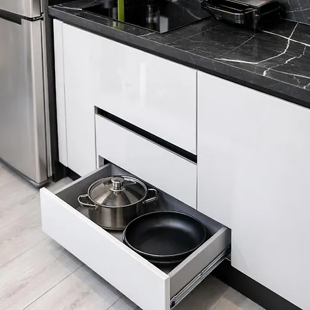 Apartament Luxurious - Self Check-in Tirana